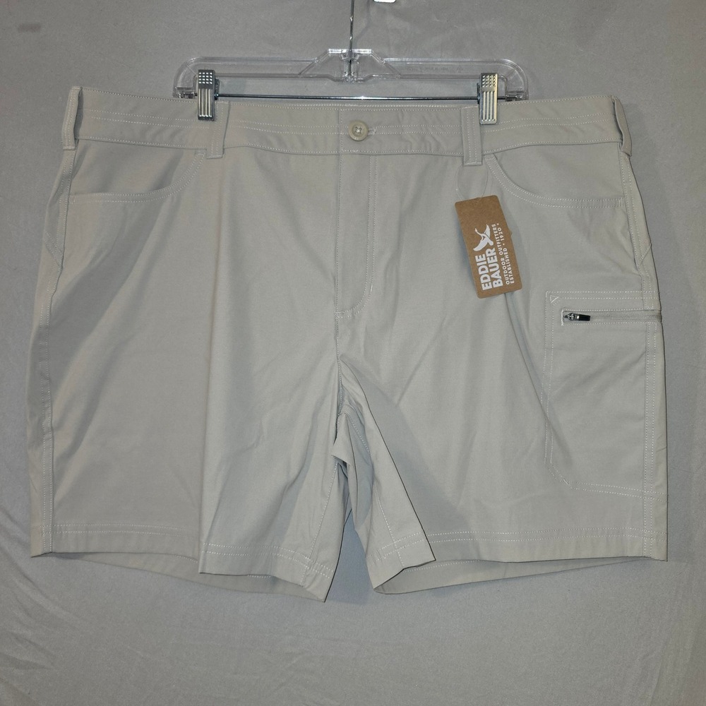 Eddie Bauer Rainier Short 22W Womens Pumice Tan Mid Rise Hiking Cargo 0757 NEW